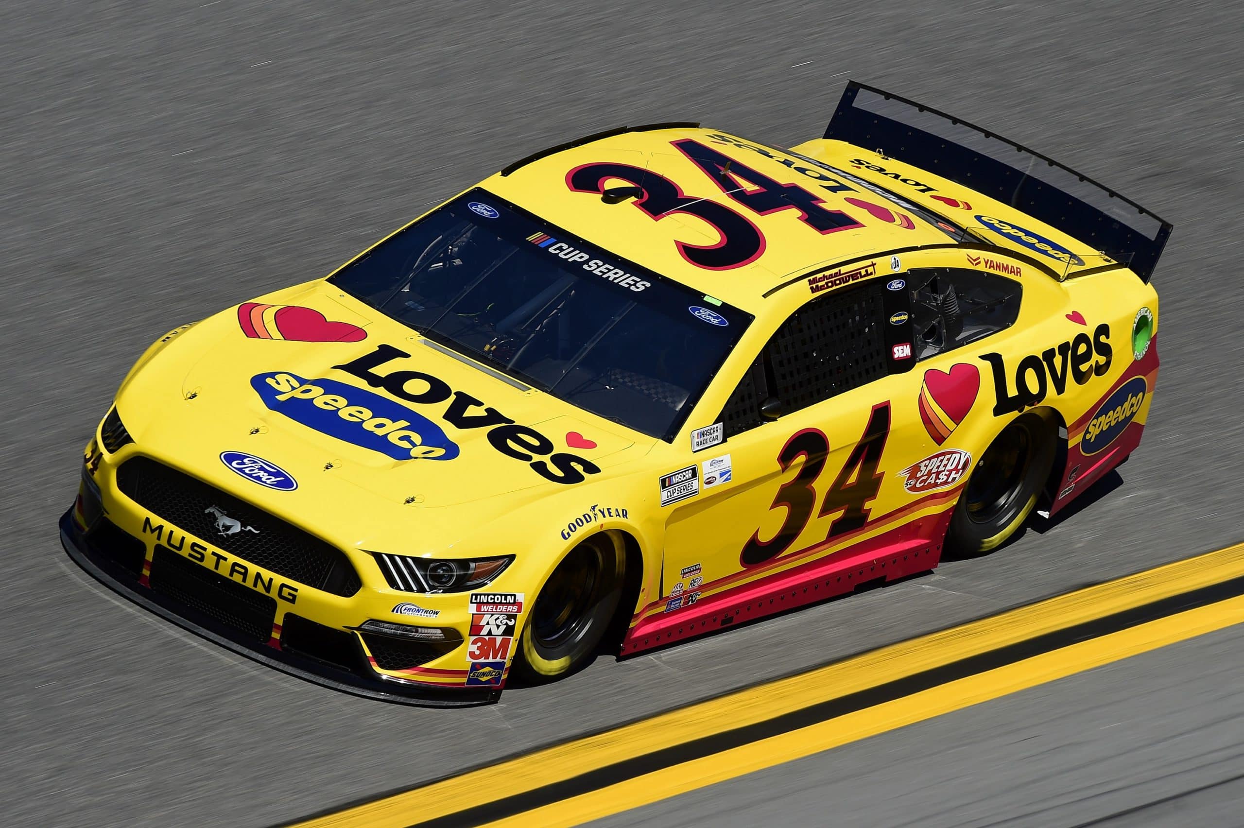 Love's prolonge à la Front Row Motorsports
