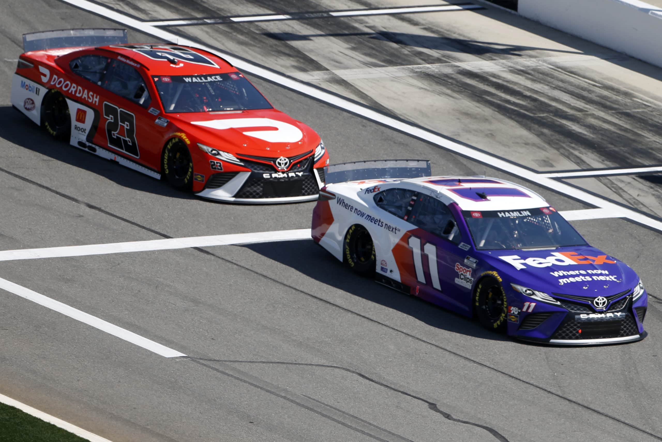 Denny Hamlin perd le bénéfice de sa pole