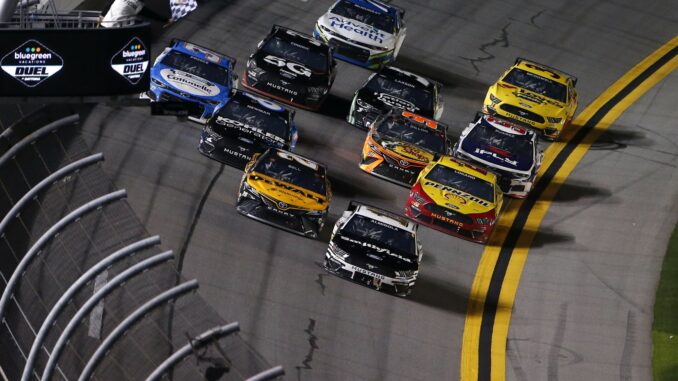 210211_DIS_Duel1_Finish-scaled