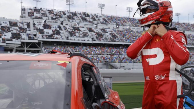 Bubba-Wallace-Daytona-500-2021-scaled