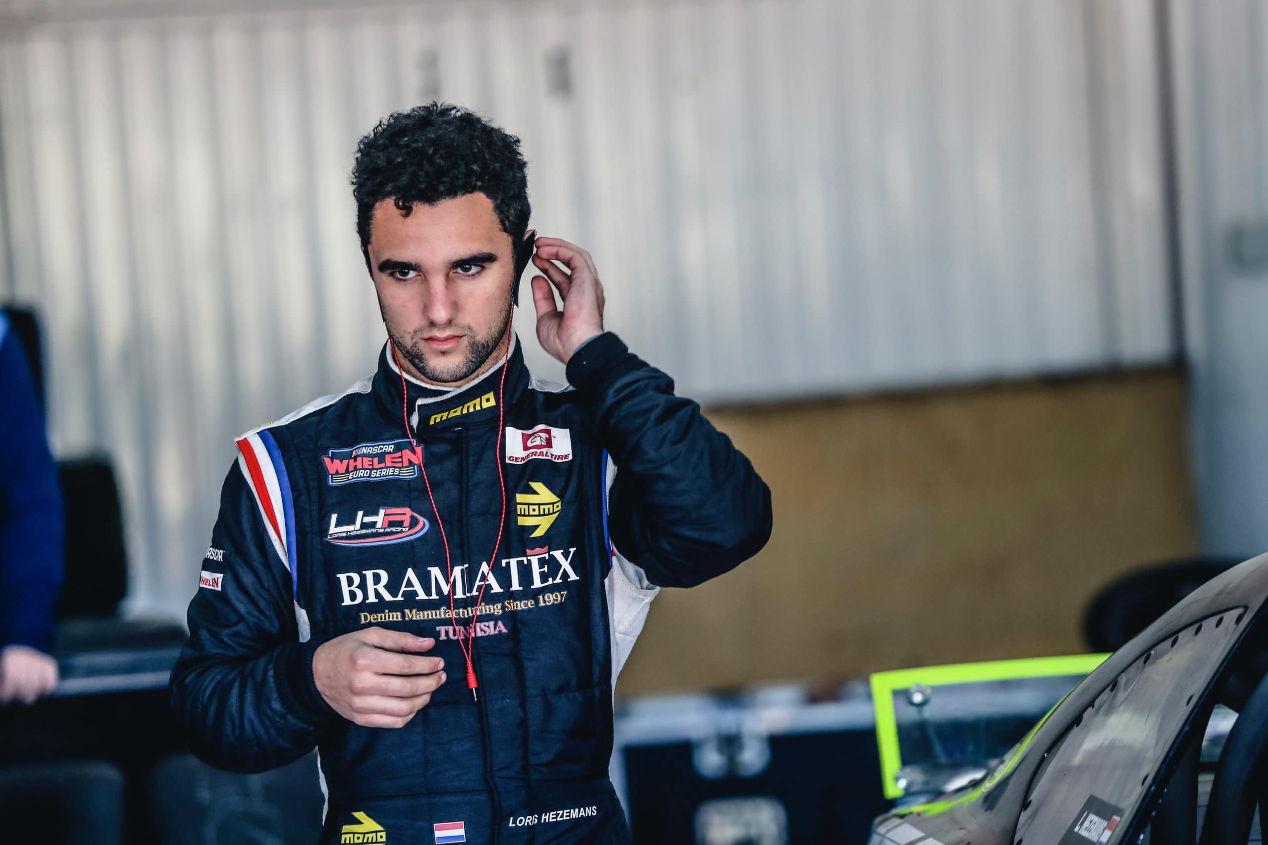 Loris Hezemans en XFINITY pour deux courses