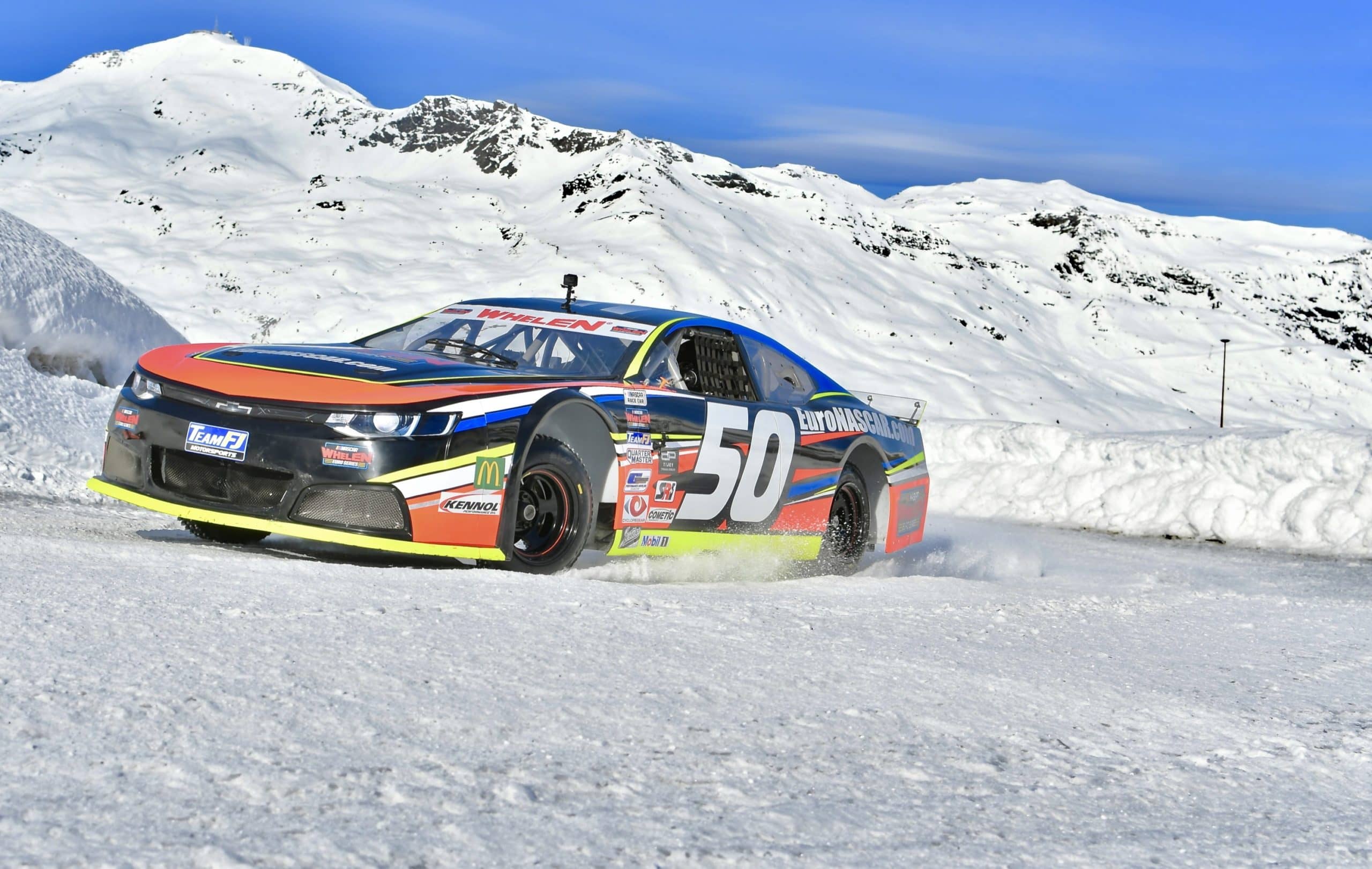 Une NASCAR sur glace en première mondiale !