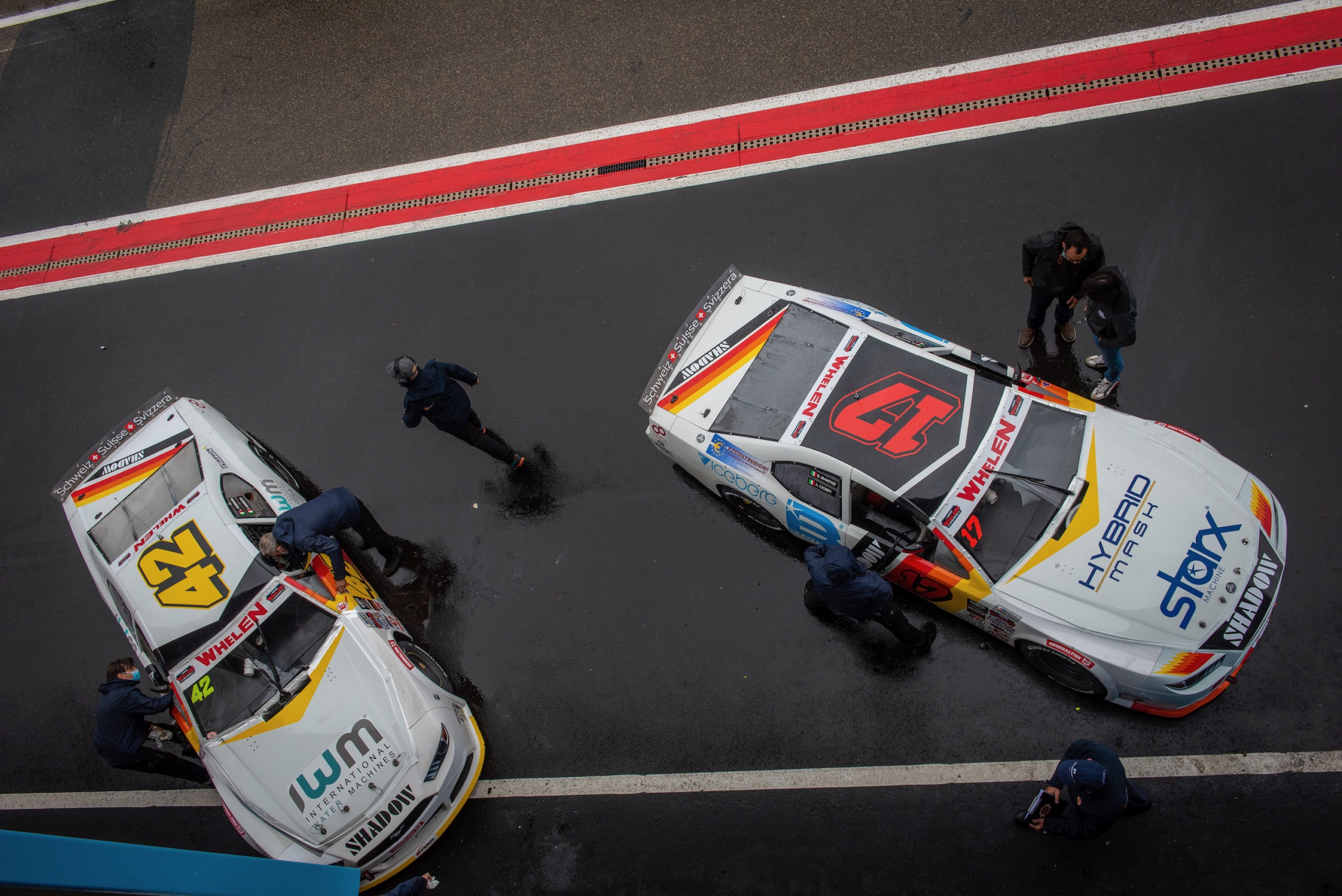 Luigi Ferrara et Bernardo Manfre et 42 Racing