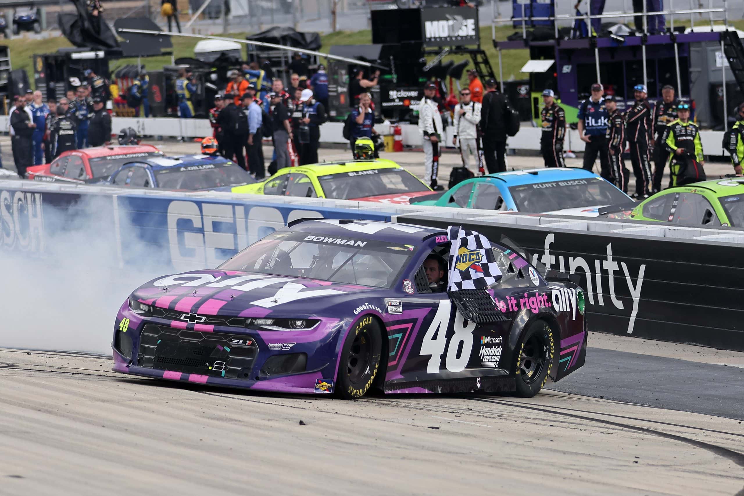 Alex Bowman et la Hendrick au top à Dover