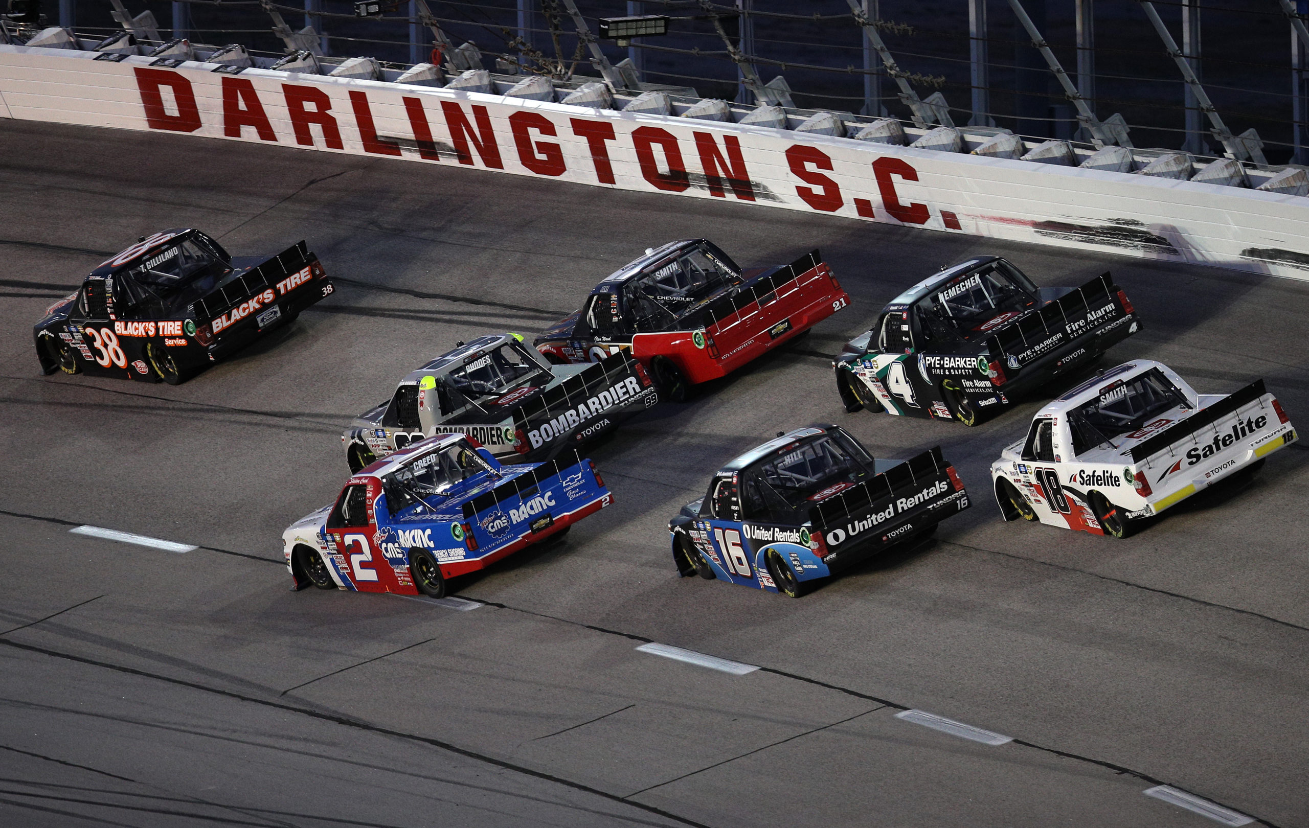 Darlington remplace Mosport en Truck