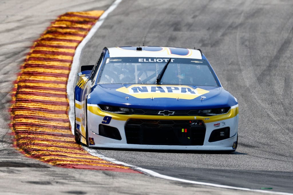 Chase Elliott donne la leçon à Road America