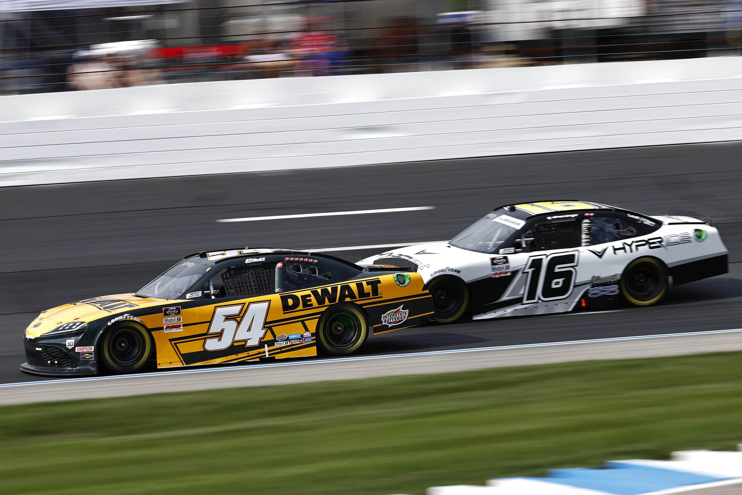 Christopher Bell toujours invaincu à Loudon