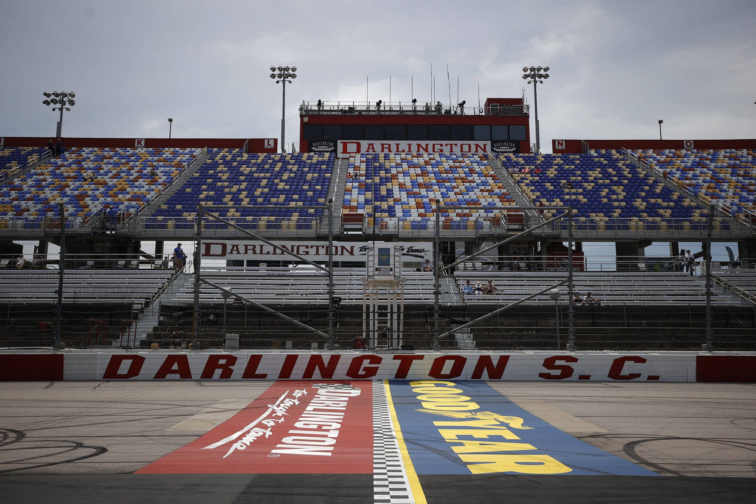 Darlington fait, en partie, peau neuve