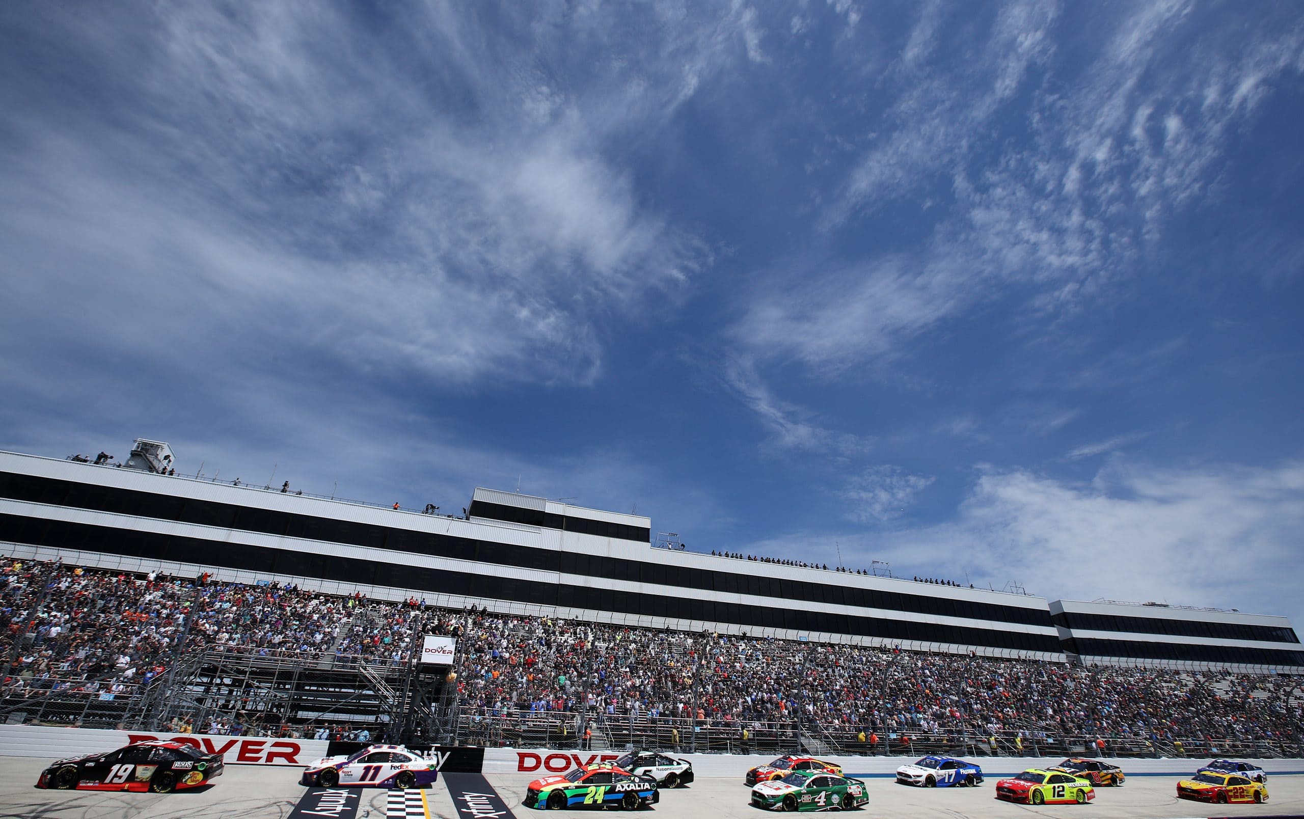 Speedway Motorsports achète Dover Motorsports