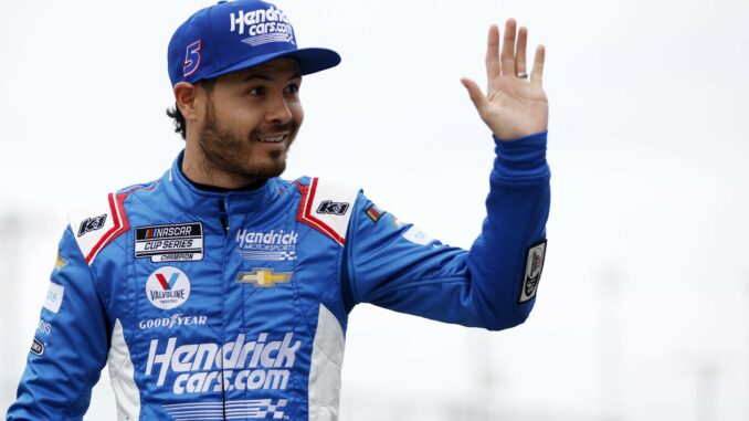 220215_DIS_Larson-scaled