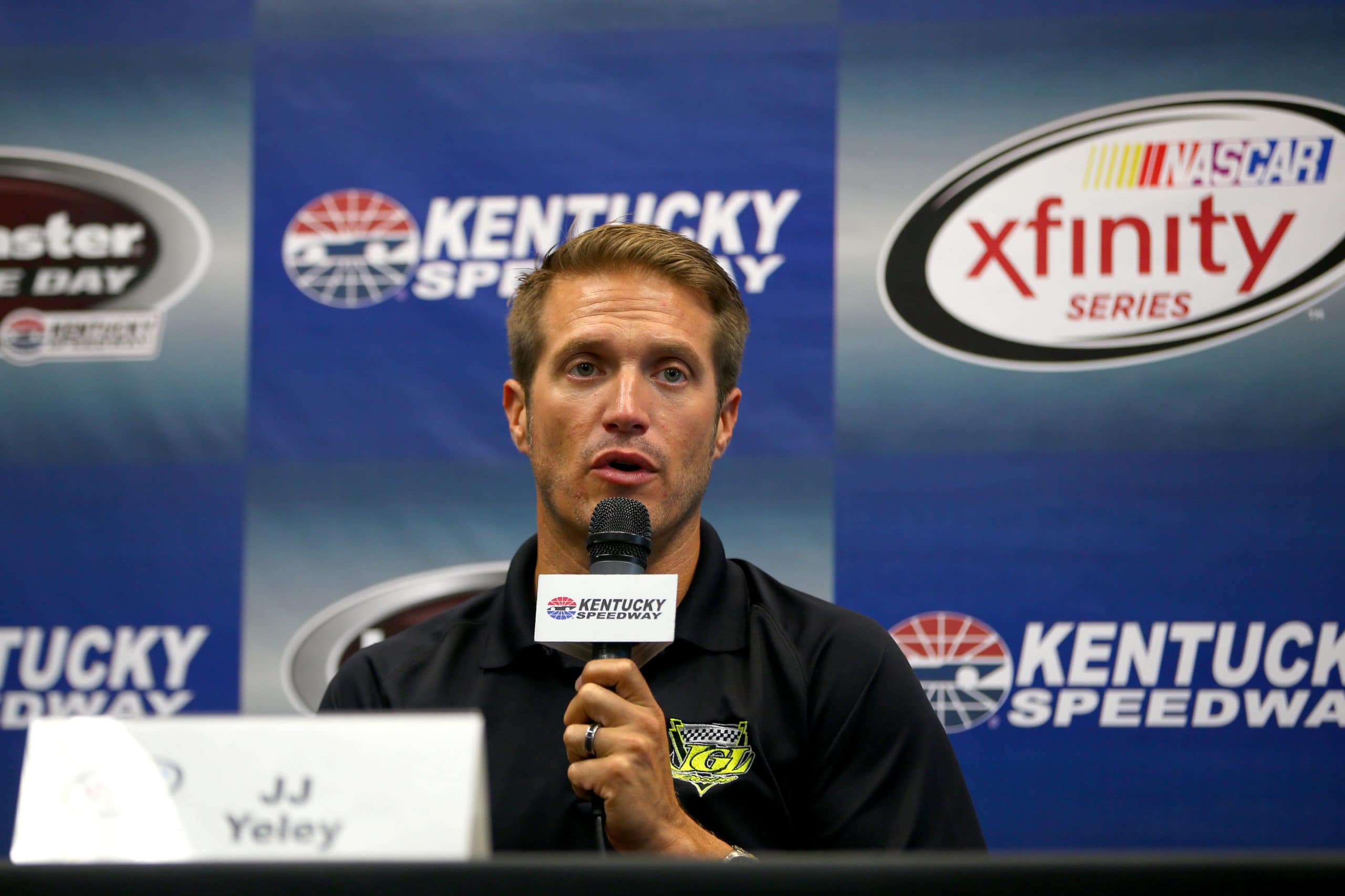 J.J. Yeley aux Daytona 500 avec la MBM Motorsports