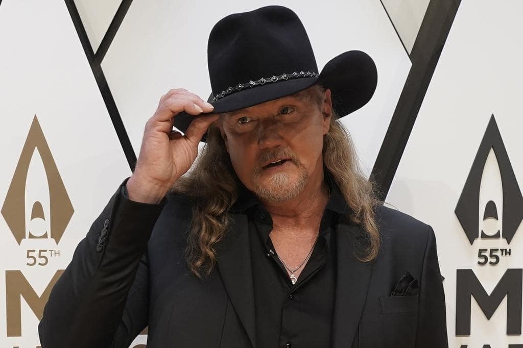 Trace Adkins Daytona 500