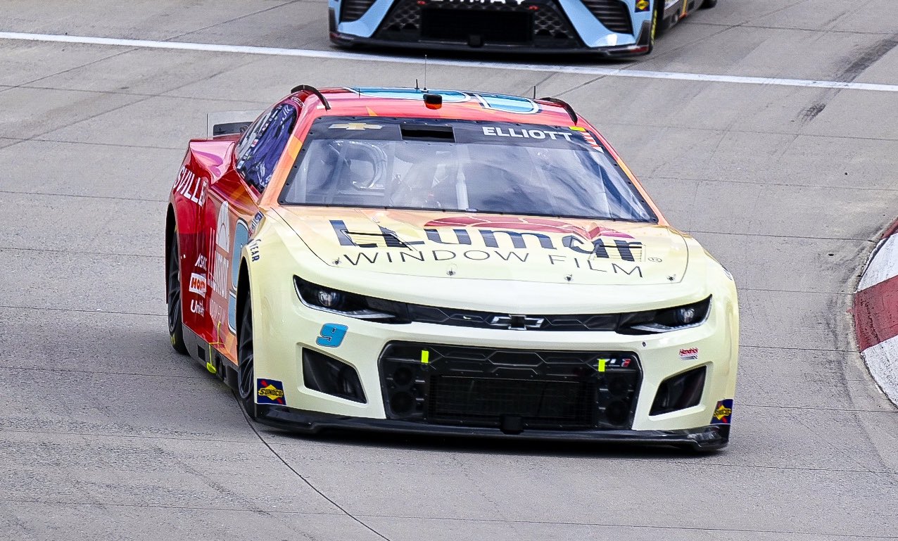 Chase Elliott en pole à Martinsville