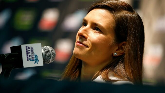 Danica-Patrick-Implants-Mammaires