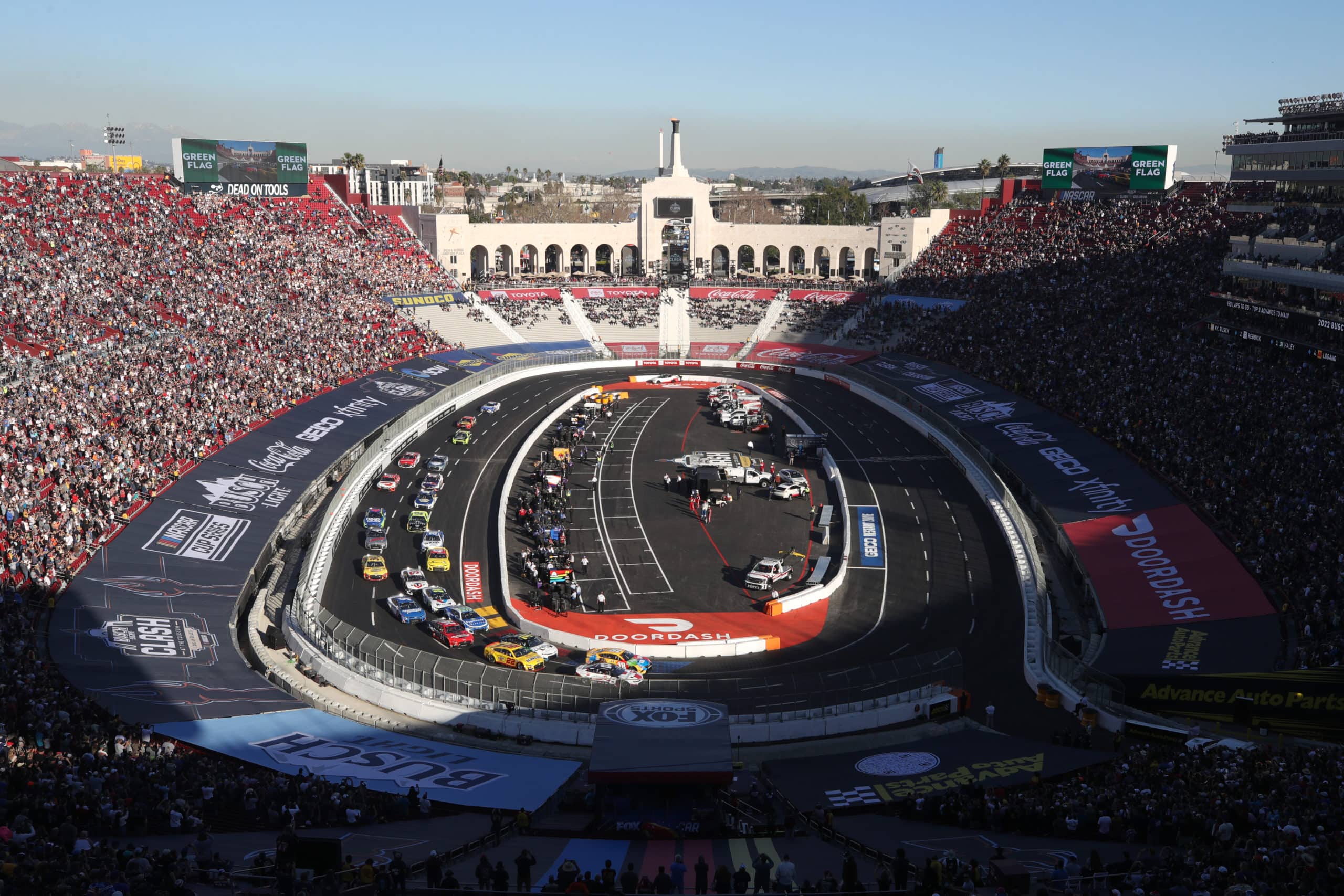 Le Clash de retour au LA Memorial Coliseum