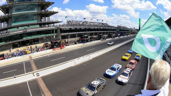 2022_22_Speedway_1-scaled