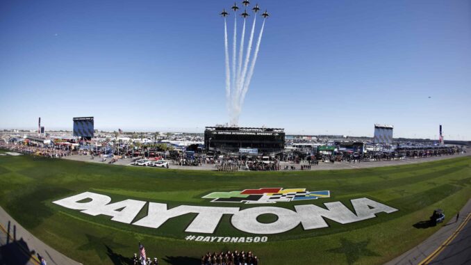 20240226_NCS_DIS_DAYTONA500_2025-scaled