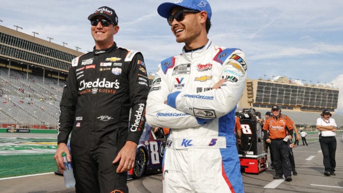 NASCAR Cup Series Quaker State 400 Available at Walmart - Qualifying