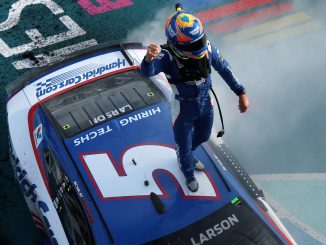 Kyle Larson ouvre son compteur