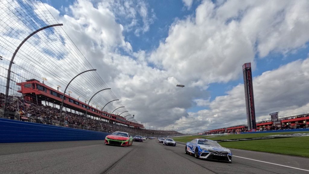 Fontana NASCAR 