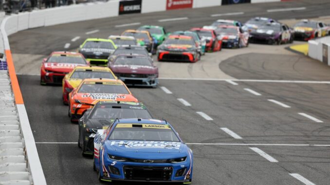 Kyle Larson Playoffs Martinsville